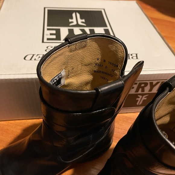 Frye Paige short riding boots, excellent condition,size 7 - Picture 6 of 11